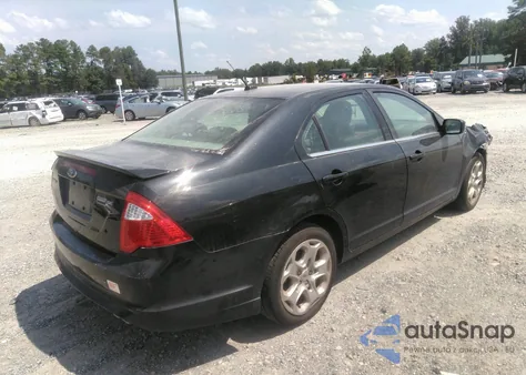 2010 Ford Fusion Se z USA, uszkodzony, nr VIN 3FAHP0HA9AR269911